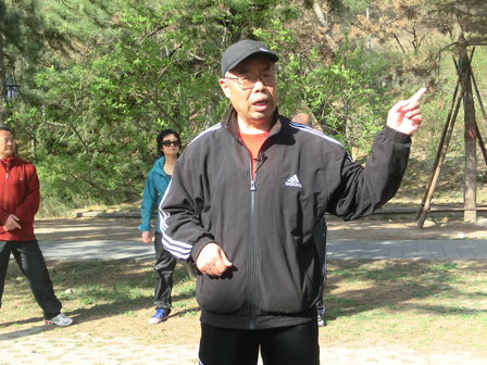 田秋茂讲授